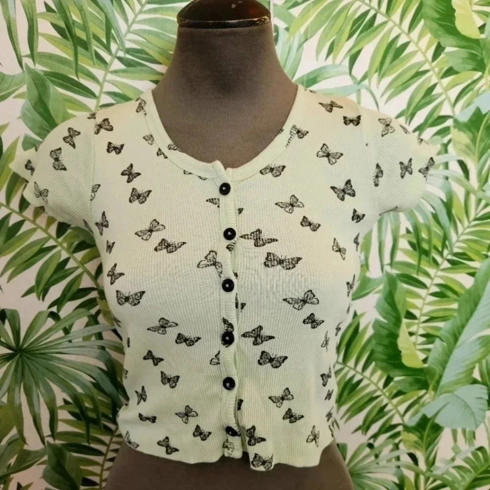 Women's Urban Nation Green Butterfly   V Neck Crop Top